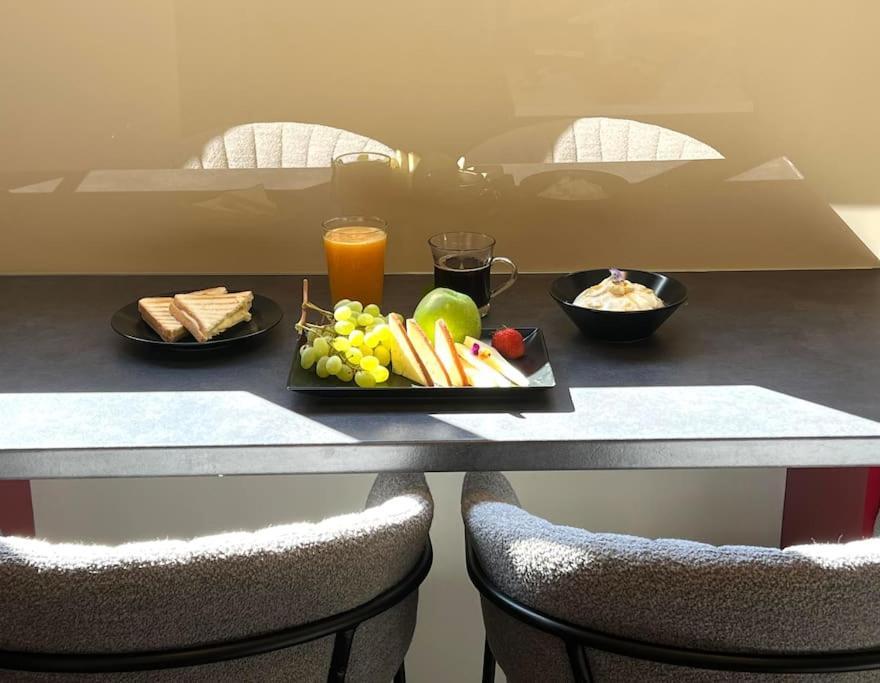 Acropolis View Apartment Athens Downtown Екстериор снимка